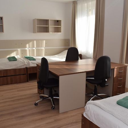 Marothi Kollegium Debrecen Ngoại thất bức ảnh