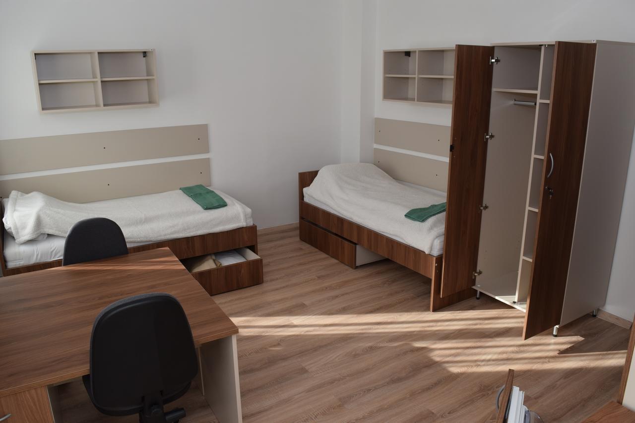 Marothi Kollegium Debrecen Ngoại thất bức ảnh
